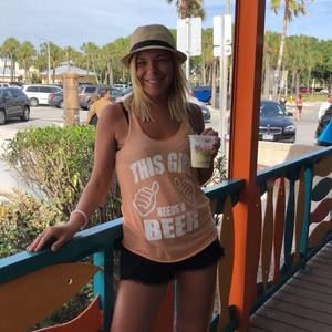 Meet your Posher, Becky